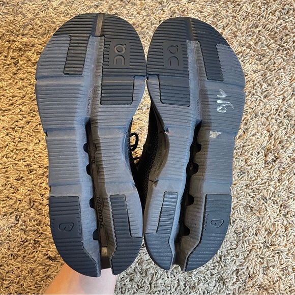 Men’s On Cloud Cloudnova Size 7.5 - Picture 11 of 11